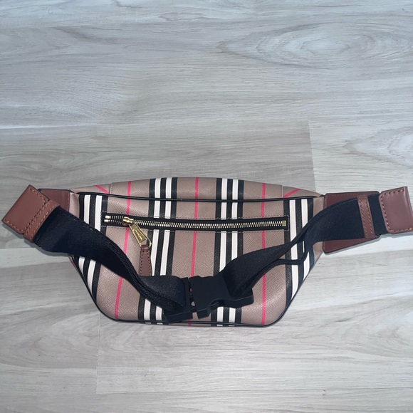 Burberry Sonny Belt Bag Icon Stripe Medium Brown - Picture 8 of 11